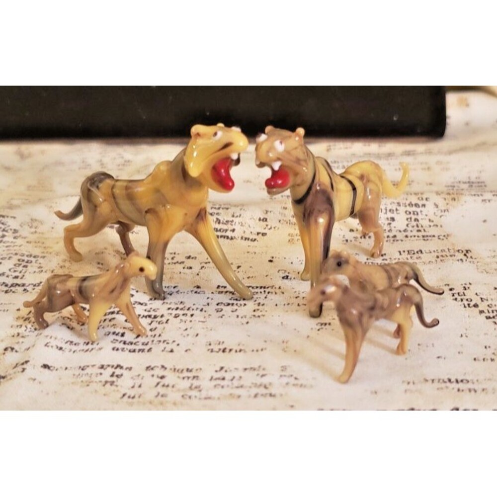 Quirky, Artistic - Vintage Handcrafted Miniature Big Cat Figurines - Set of 5